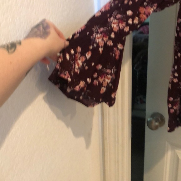 Flower blouse - Picture 2 of 3